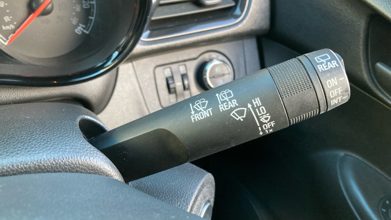 Vauxhall Viva 1.0 SE 5dr [A/C] Petrol Hatchback